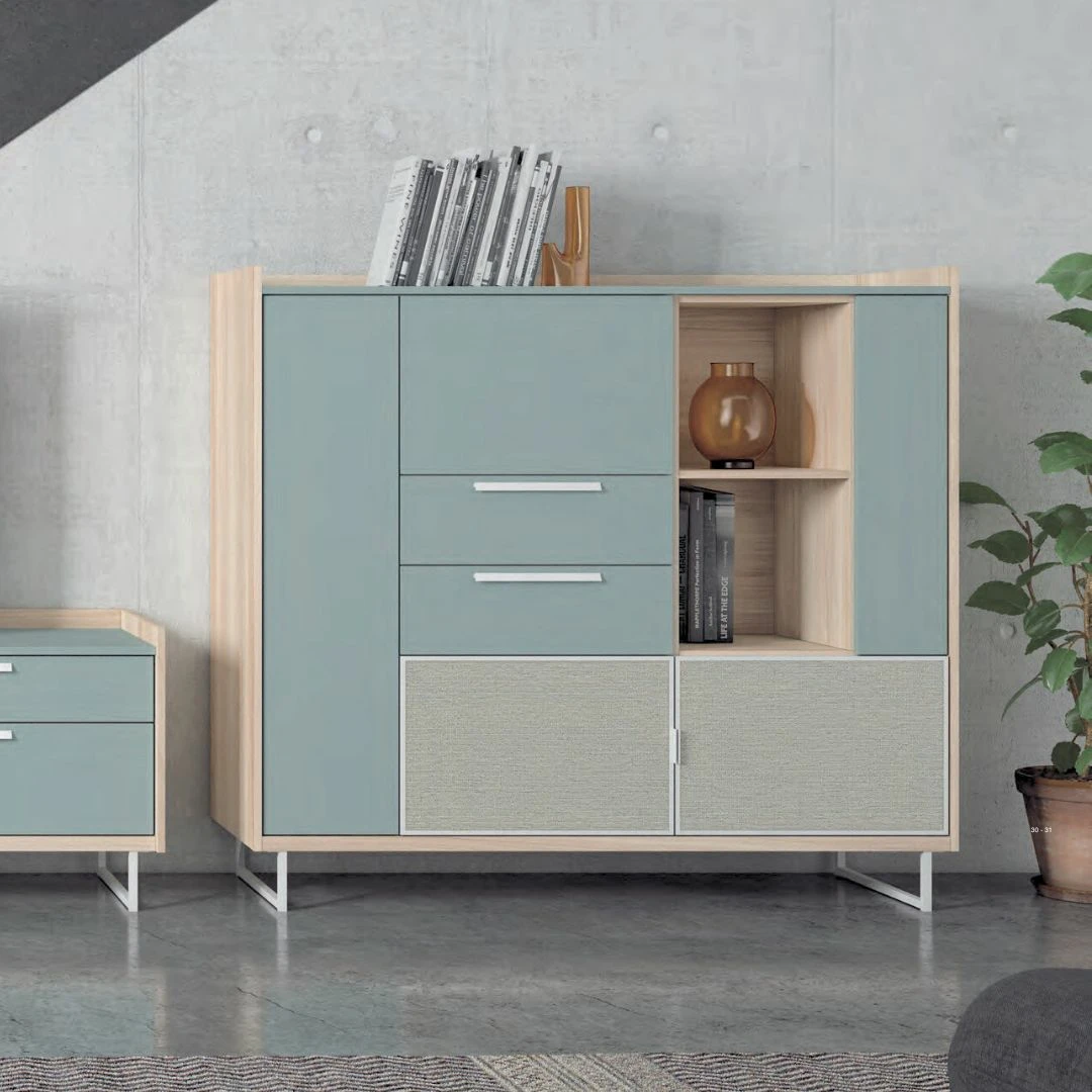 Aparador con puertas textil y patas aluminio