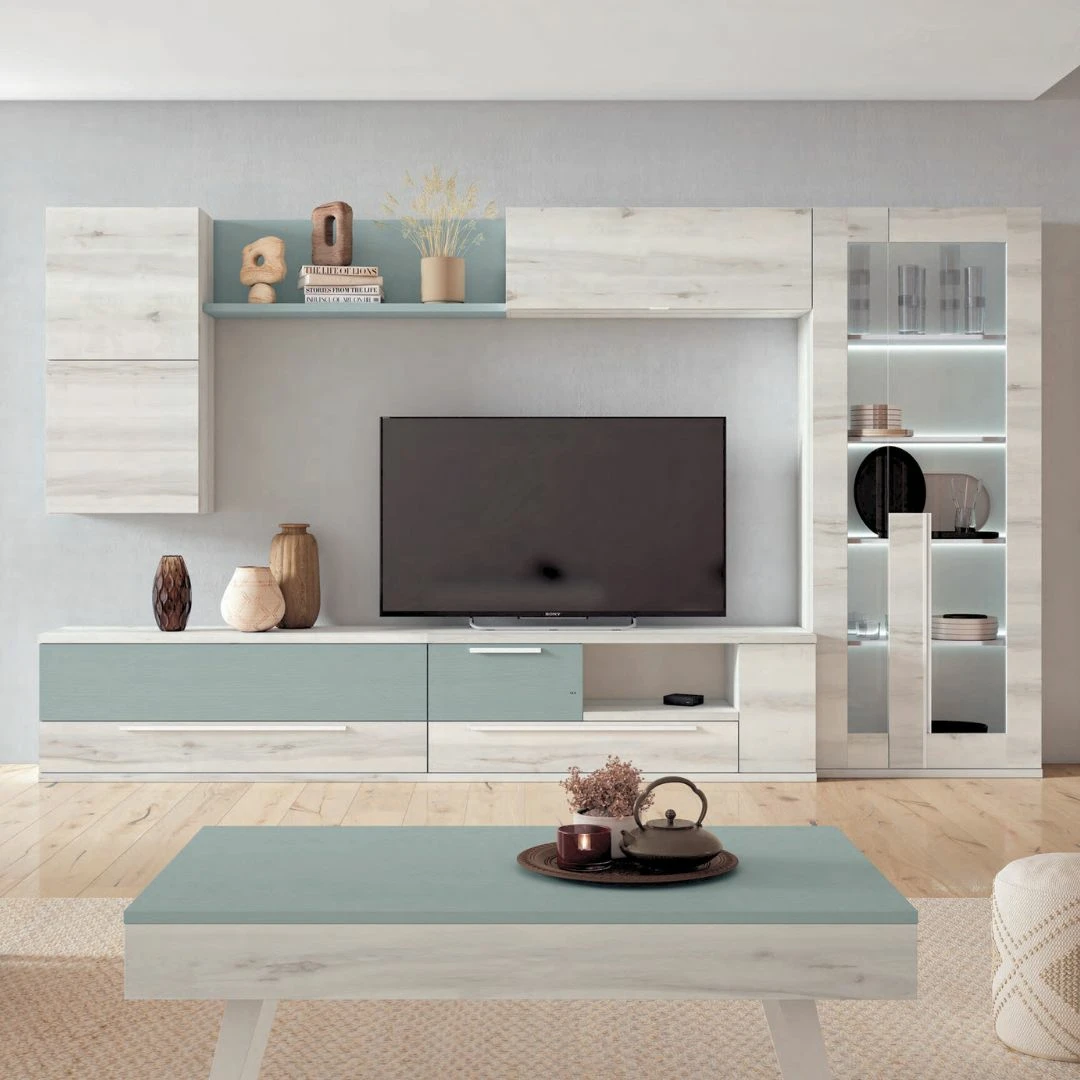 Modular salón con vitrina y módulos altos colgados