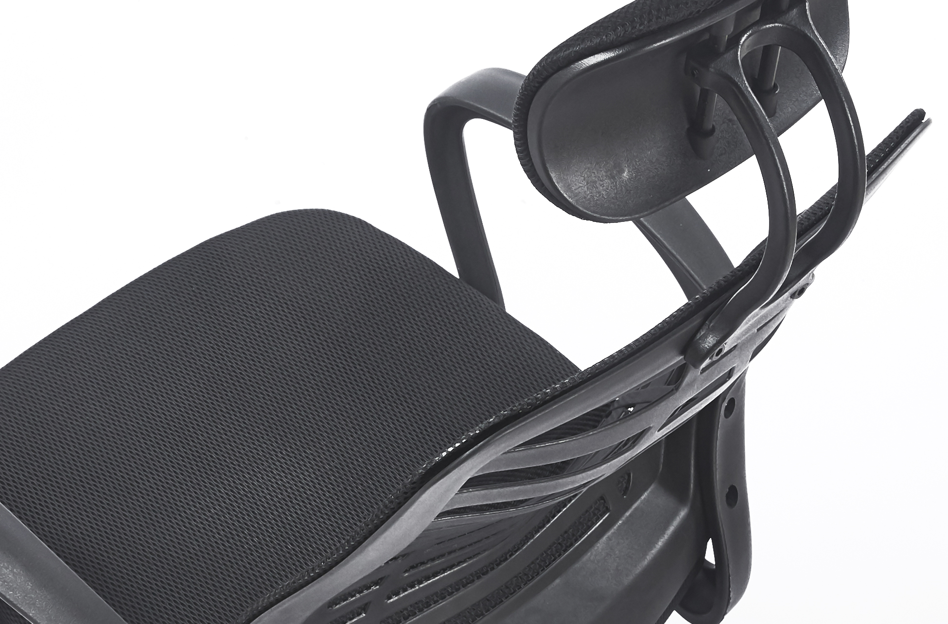 SILLON GIRATORIO CON REPOSACABEZAS KNECK RED TRANSPIRABLE NEGRO - Imagen 4