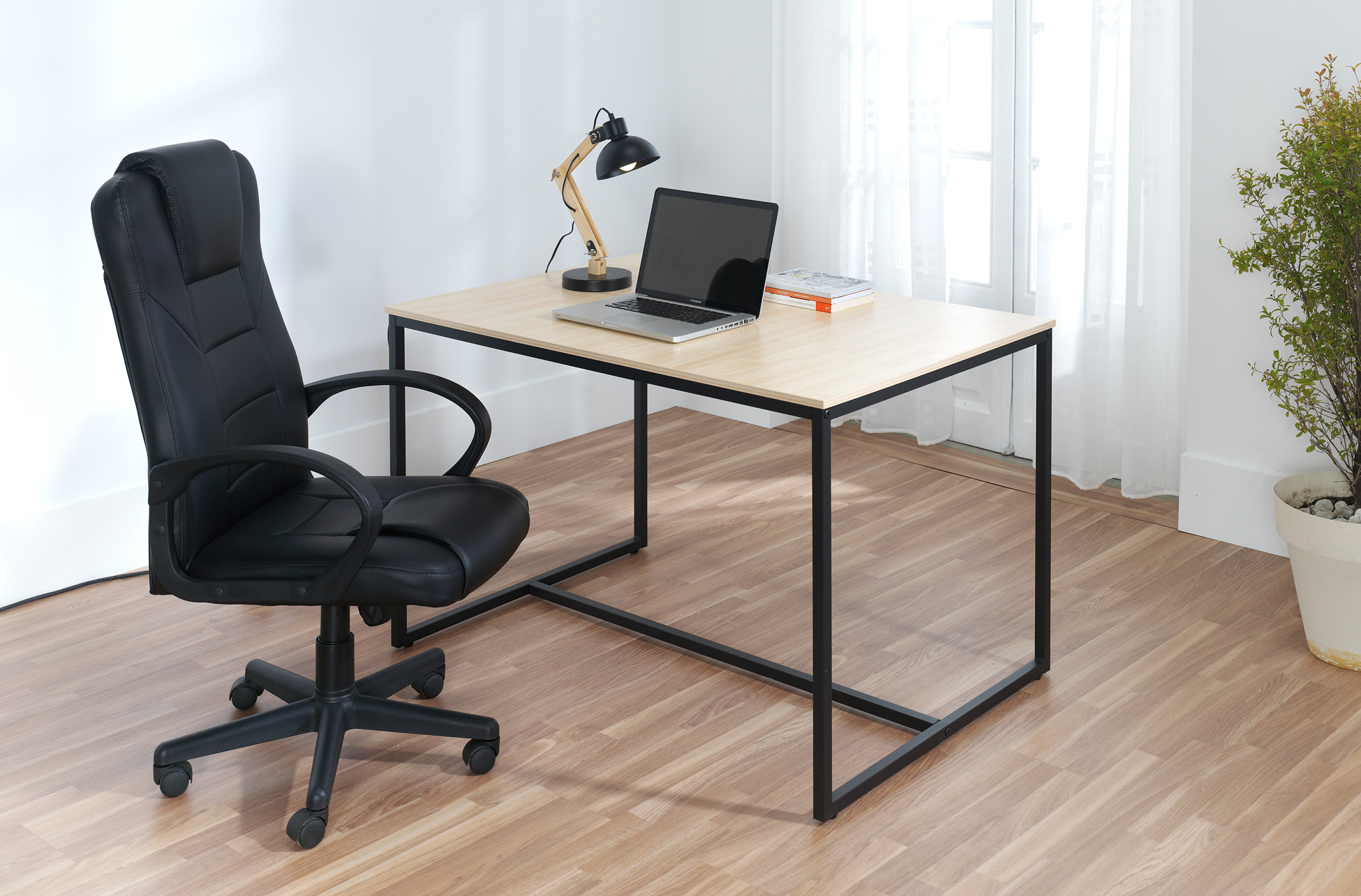 SILLA DE DESPACHO MODELO HENRY SÍMIL PIEL NEGRO. - Imagen 2