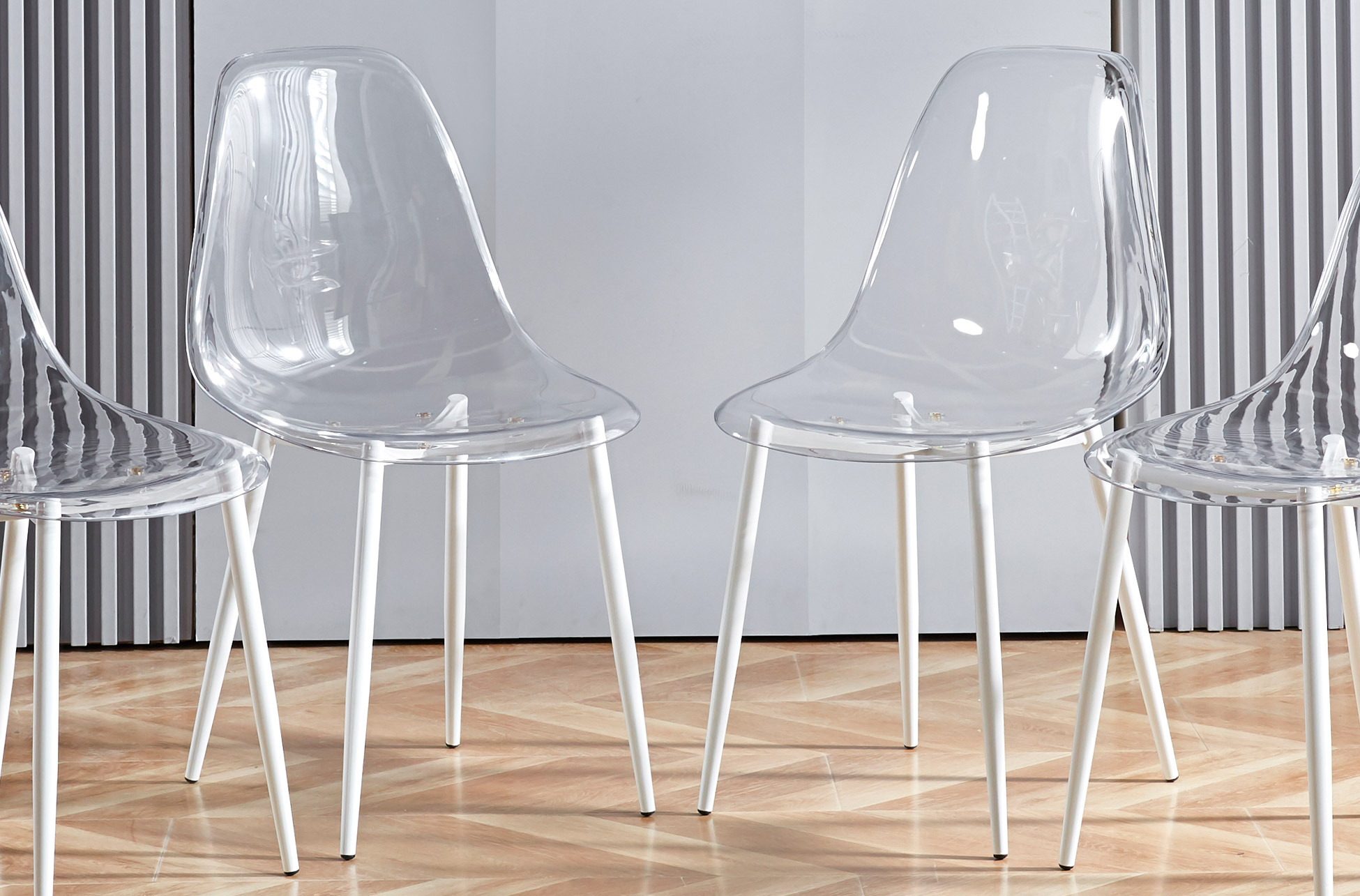 SILLA COMEDOR TELMA TRANSPARENTE PATAS BLANCAS