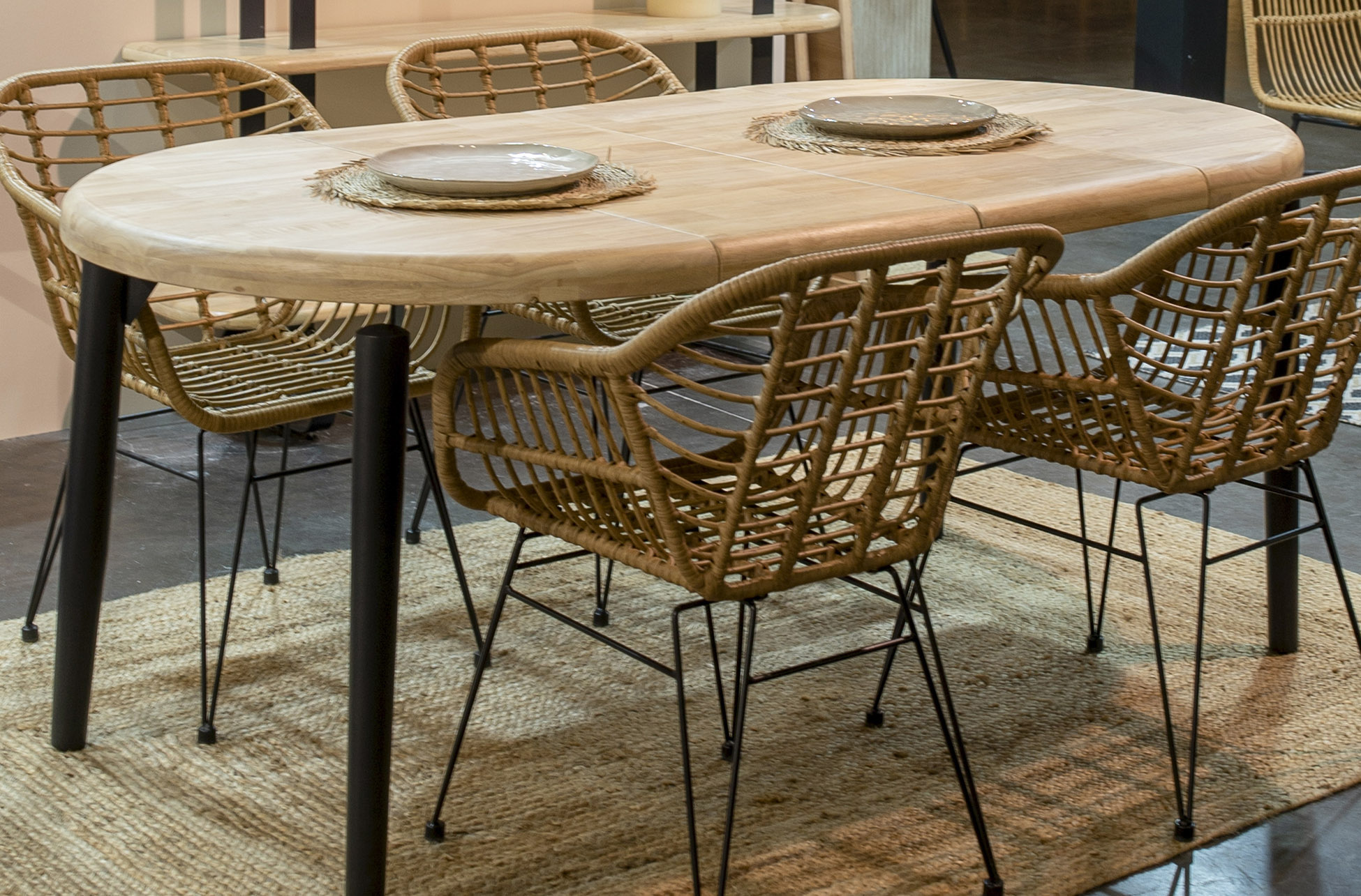 MESA COMEDOR REDONDA EXTENSIBLE 100 - 140 - 180 CM MOON NORDISH / NEGRO. - Imagen 8