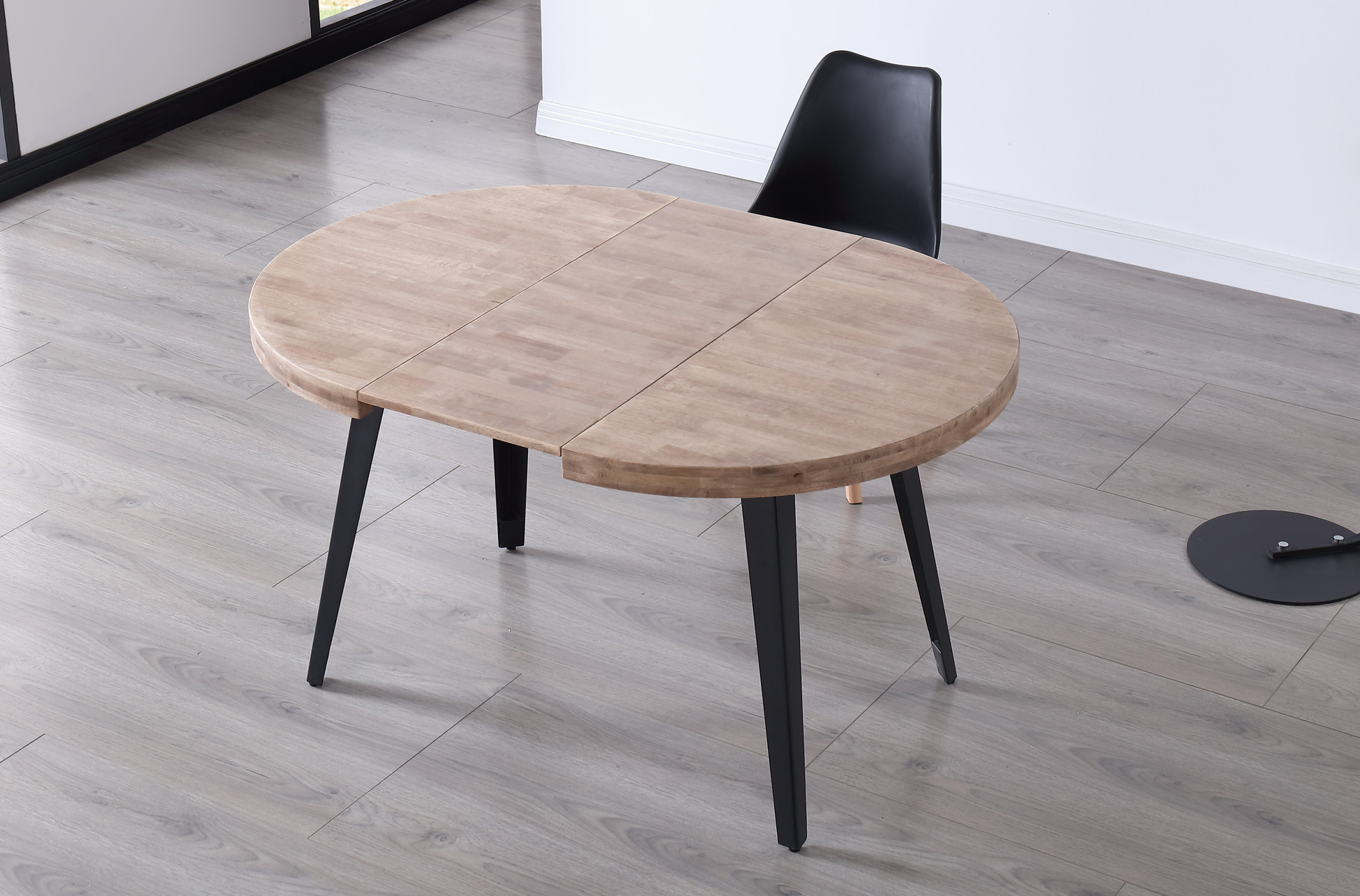 MESA COMEDOR REDONDA EXTENSIBLE BERG 100 - 140 - 180 CM ROBLE HONEY / NEGRO. - Imagen 4