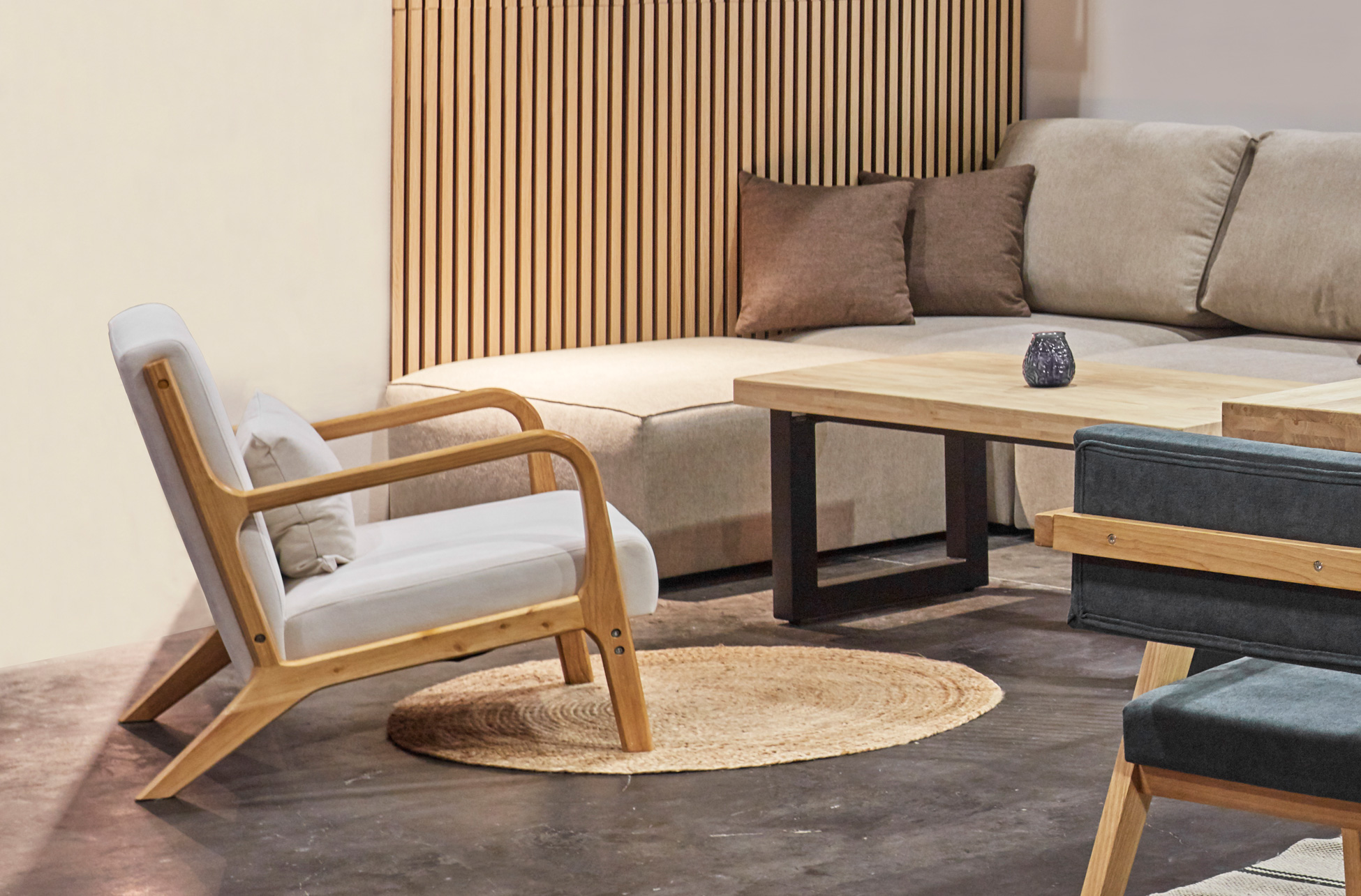 BUTACA TOKIO MICROFIBRA BEIGE / MADERA - Imagen 7