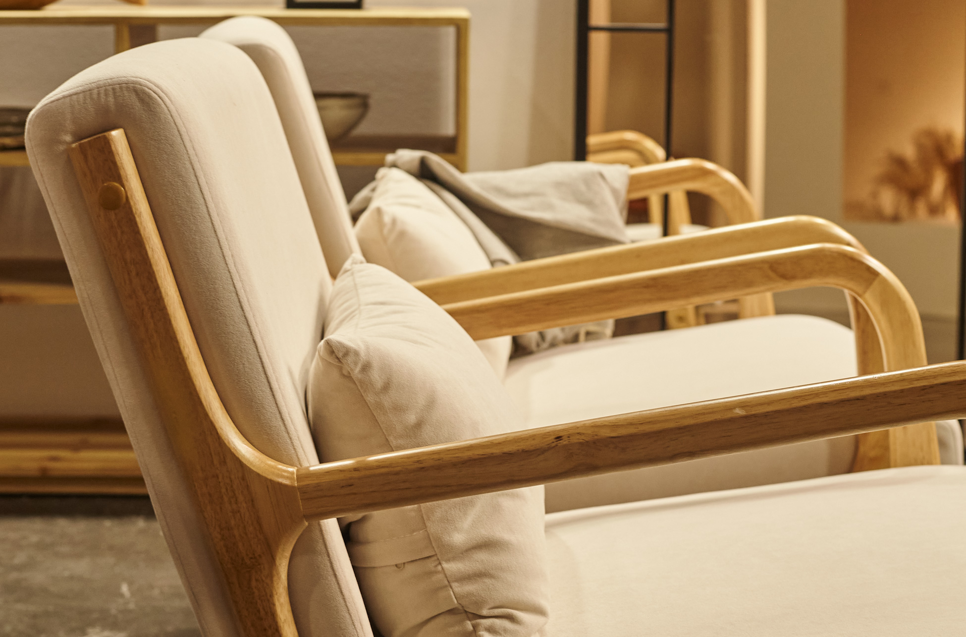 BUTACA TOKIO MICROFIBRA BEIGE / MADERA - Imagen 8