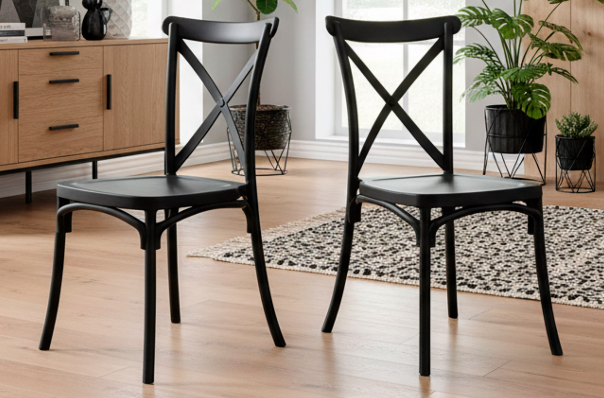 SILLA POLIPROPILENO CROSSBACK NEGRO.