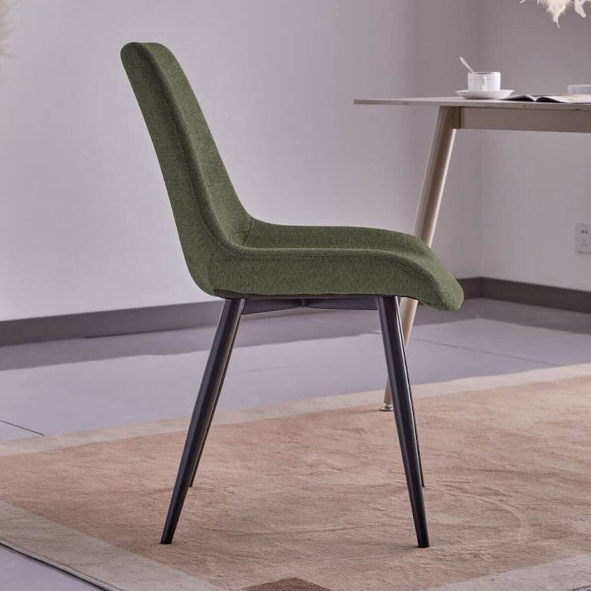 SILLA MOD. DEREK TELA C/ VERDE - PATA NEGRA SE SIRVE EN CAJAS DE 4 UDS - Imagen 3
